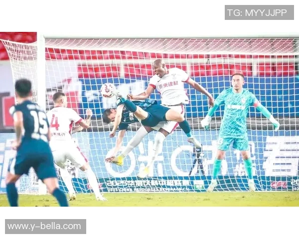 中国足球的未来展望与挑战：从青训体系到职业联赛的全面改革与发展