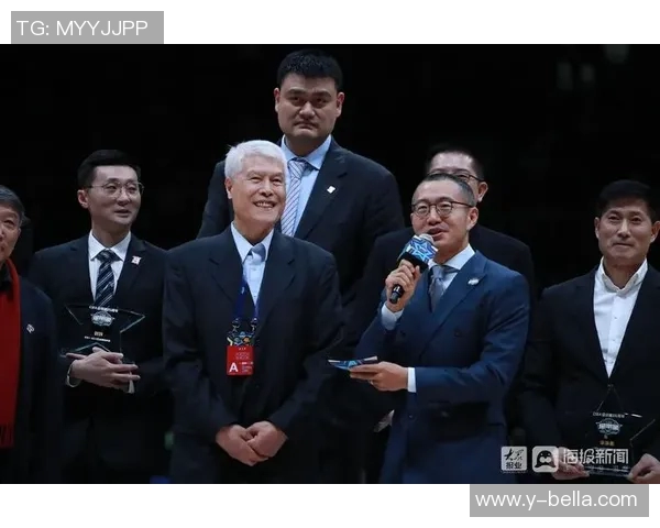 崇义篮球全明星阵容揭晓球迷期待精彩对决与激烈竞争 崇义篮球全明星阵容揭晓球迷期待精彩对决与激烈竞争